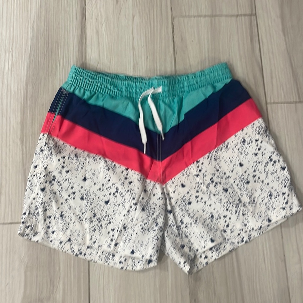 Men’s Chubbies swimwear. Medium - 5in seam